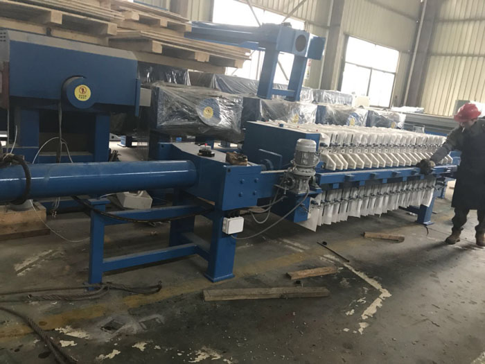 自動保壓壓濾機